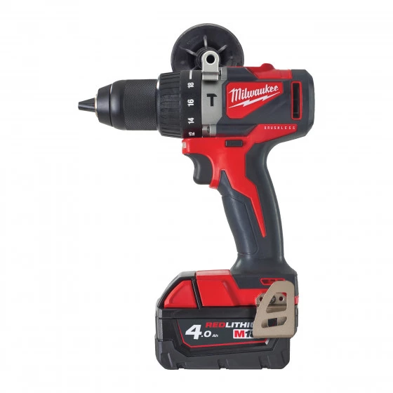 Perceuse Percussion BRUSHLESS,18V, 4,0Ah, 85 Nm MILWAUKEE M18 BLPD2-402X - 4933464560 3 Perceuse Percussion BRUSHLESS,18V, 4,0Ah, 85 Nm MILWAUKEE M18 BLPD2-402X - 4933464560
