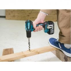 PERCEUSE VISSEUSE MAKITA SANS FIL 18 V 2 BATTERIES 3 AH 13 MM CHARGEUR ET COFFRET MAK PAC- DDF483RFJ -Meuleuse Soldes Magasin ddf483 act02