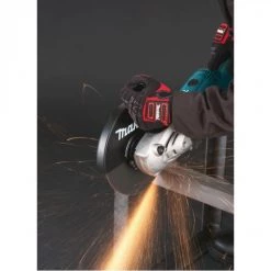MEULEUSE MAKITA Ø 230 MM 2200 W ( KIT D'ACCESSOIRES) - LOT0131 9 MEULEUSE MAKITA Ø 230 MM 2200 W ( KIT D'ACCESSOIRES) - LOT0131 -Meuleuse Soldes Magasin ga9020 act01