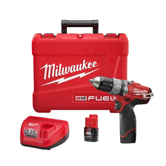 PERCEUSE VISSEUSE MILWAUKEE SANS FIL 12 V 2 BATTERIES UN CHARGEUR ET UN COFFRET M12 CDD 202C - 4933440390 3 PERCEUSE VISSEUSE MILWAUKEE SANS FIL 12 V 2 BATTERIES UN CHARGEUR ET UN COFFRET M12 CDD 202C - 4933440390